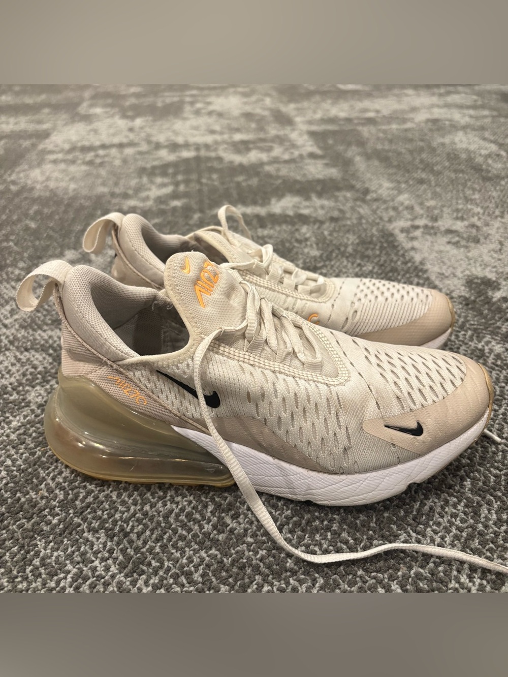 Nike Air Max 270 Desert Sand Peach Cream Athletic Shoes Womens U.S. 5.5